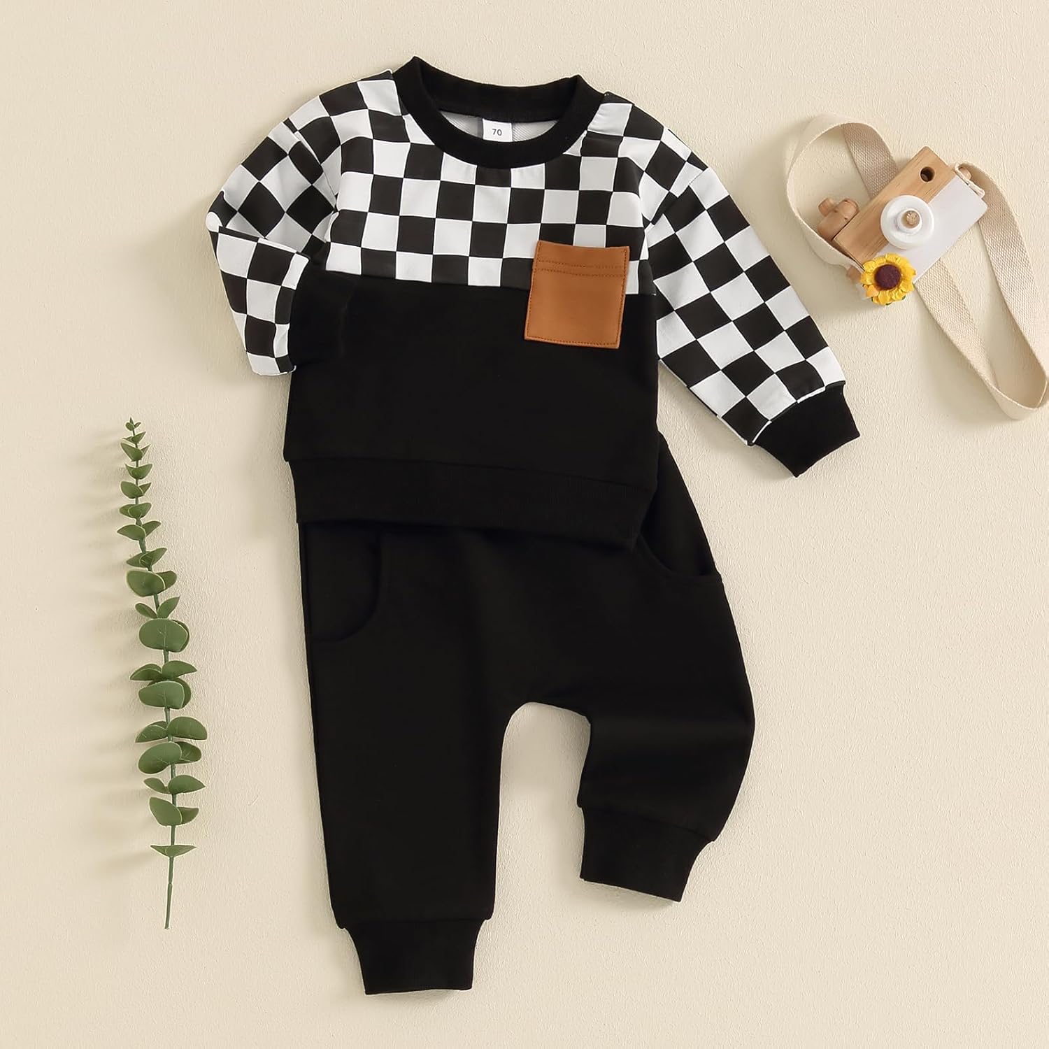 A Treasured thermostat Baby Boy Outfit Set from Sejardin