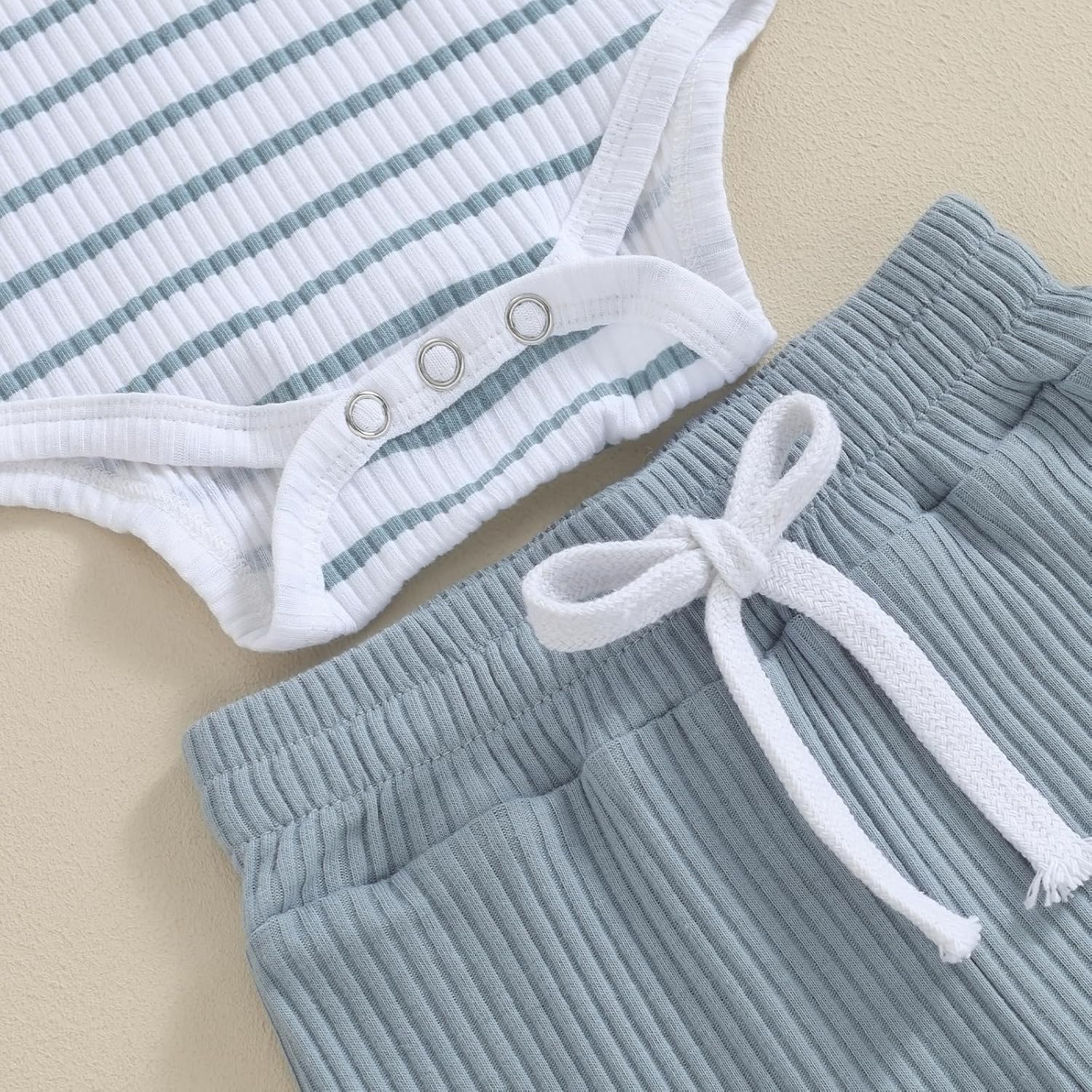 Adorable 2-Piece Romper Set for Baby